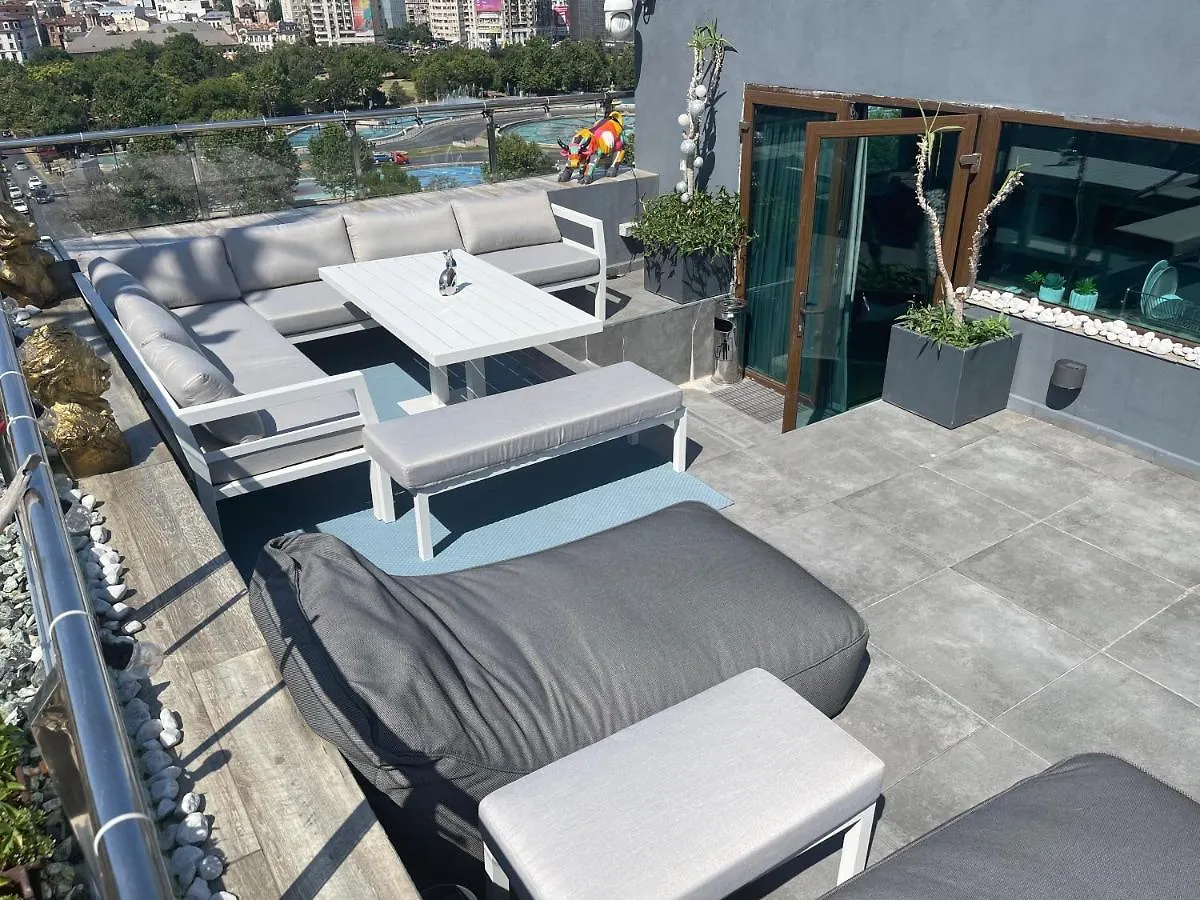 Penthouse Group 4 Apartments Bucureşti