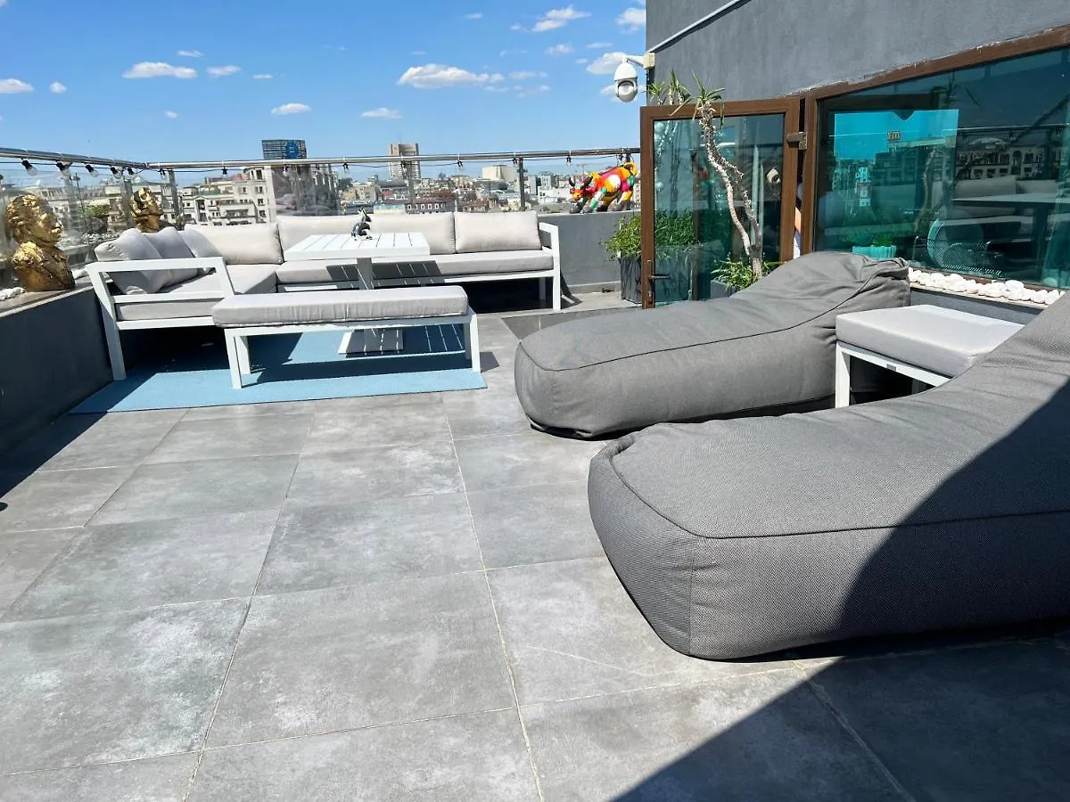 Penthouse Group 4 Apartments Bucureşti B&B